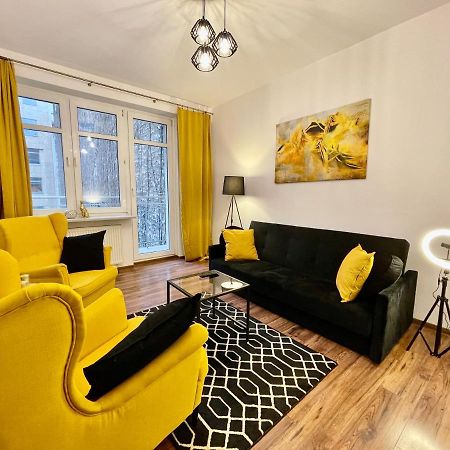 Diamond Metro Wifi 300 Mbs 70'Tv Netflix Hbo Appletv+ Apartamento Varsovia Exterior foto