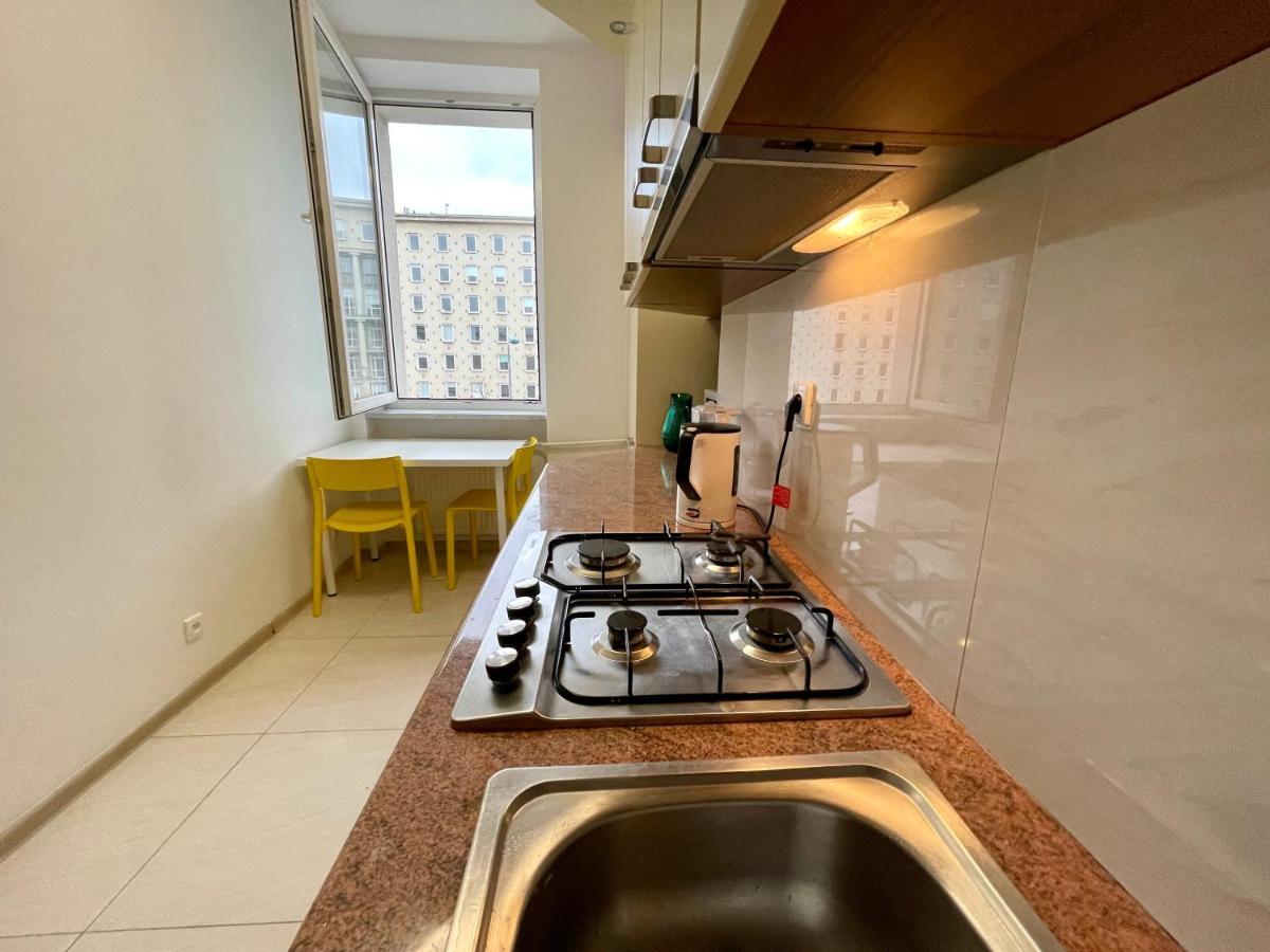 Diamond Metro Wifi 300 Mbs 70'Tv Netflix Hbo Appletv+ Apartamento Varsovia Exterior foto