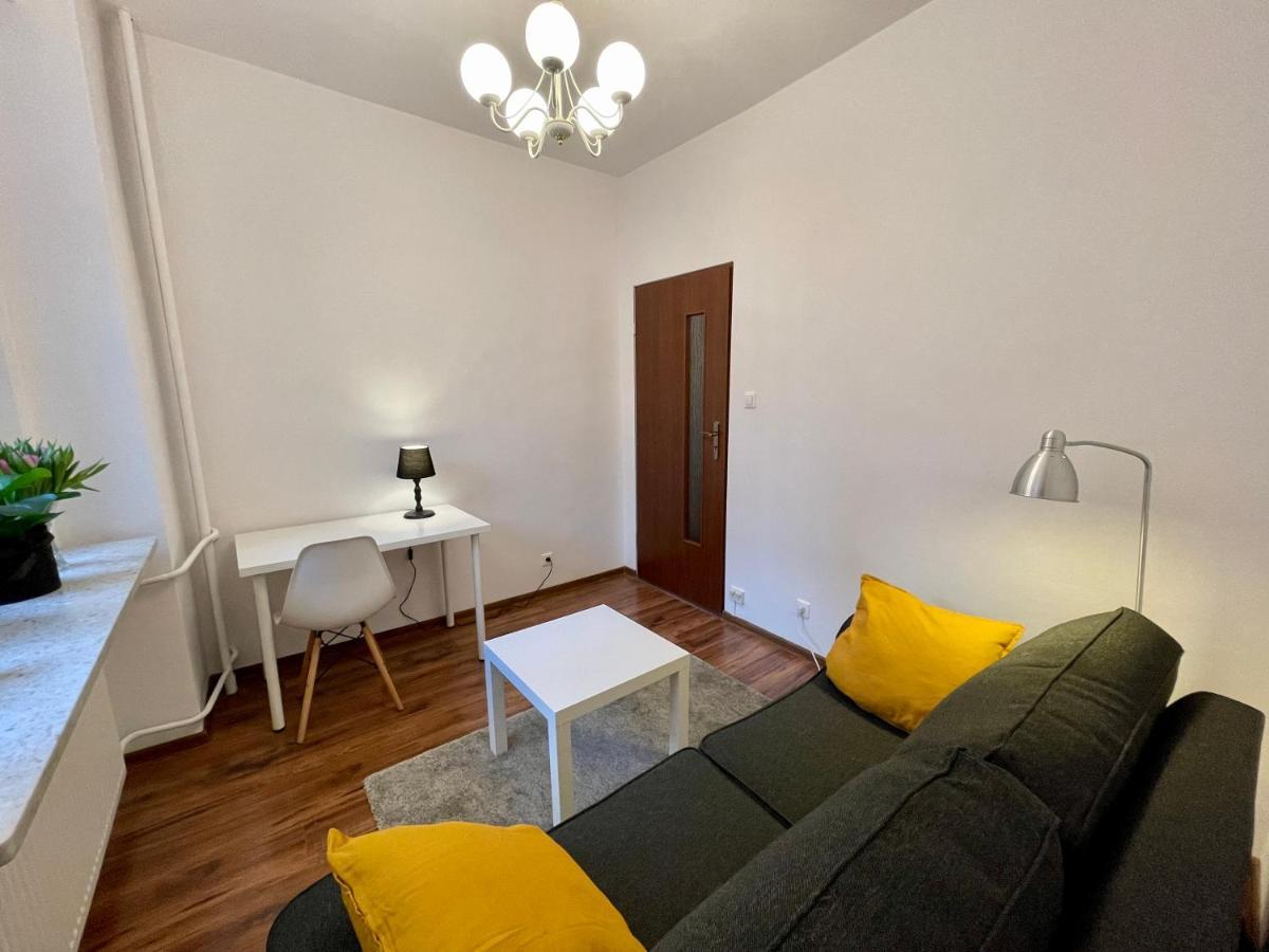 Diamond Metro Wifi 300 Mbs 70'Tv Netflix Hbo Appletv+ Apartamento Varsovia Exterior foto